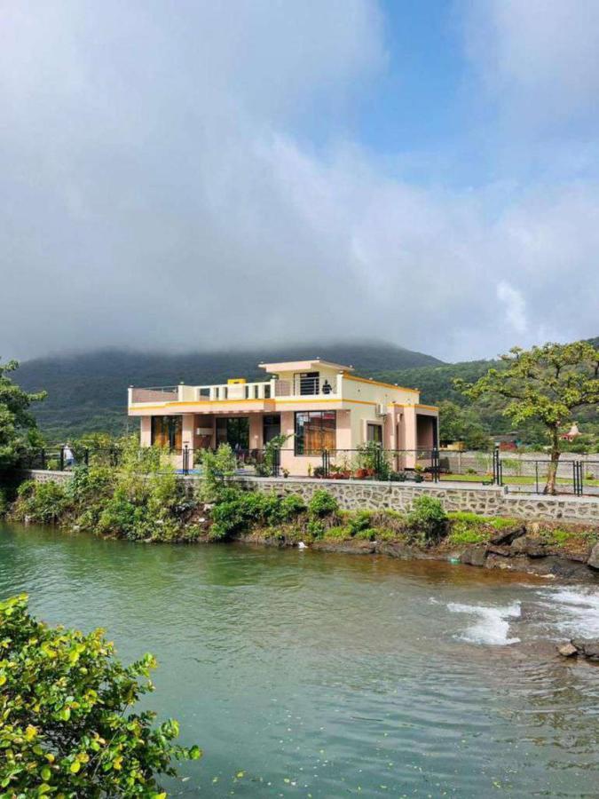 Diamond Villa Lonavala Esterno foto